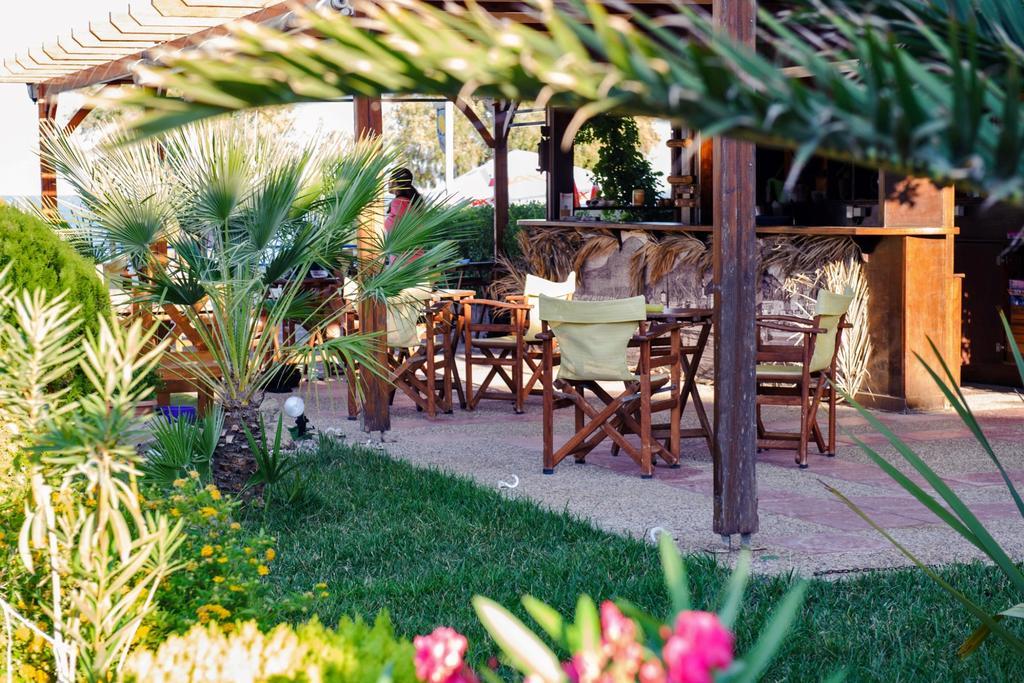 Karfas Bay Viewアパートメント エクステリア 写真